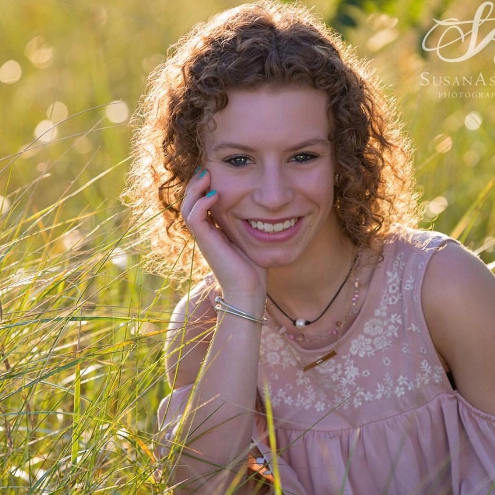 Meet your Posher, Emmy